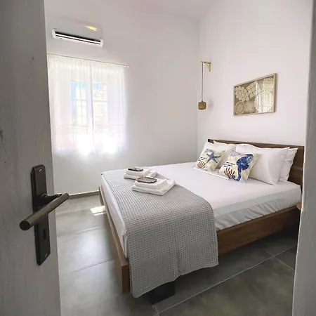 Horizon 0 * Adamantas (Milos)